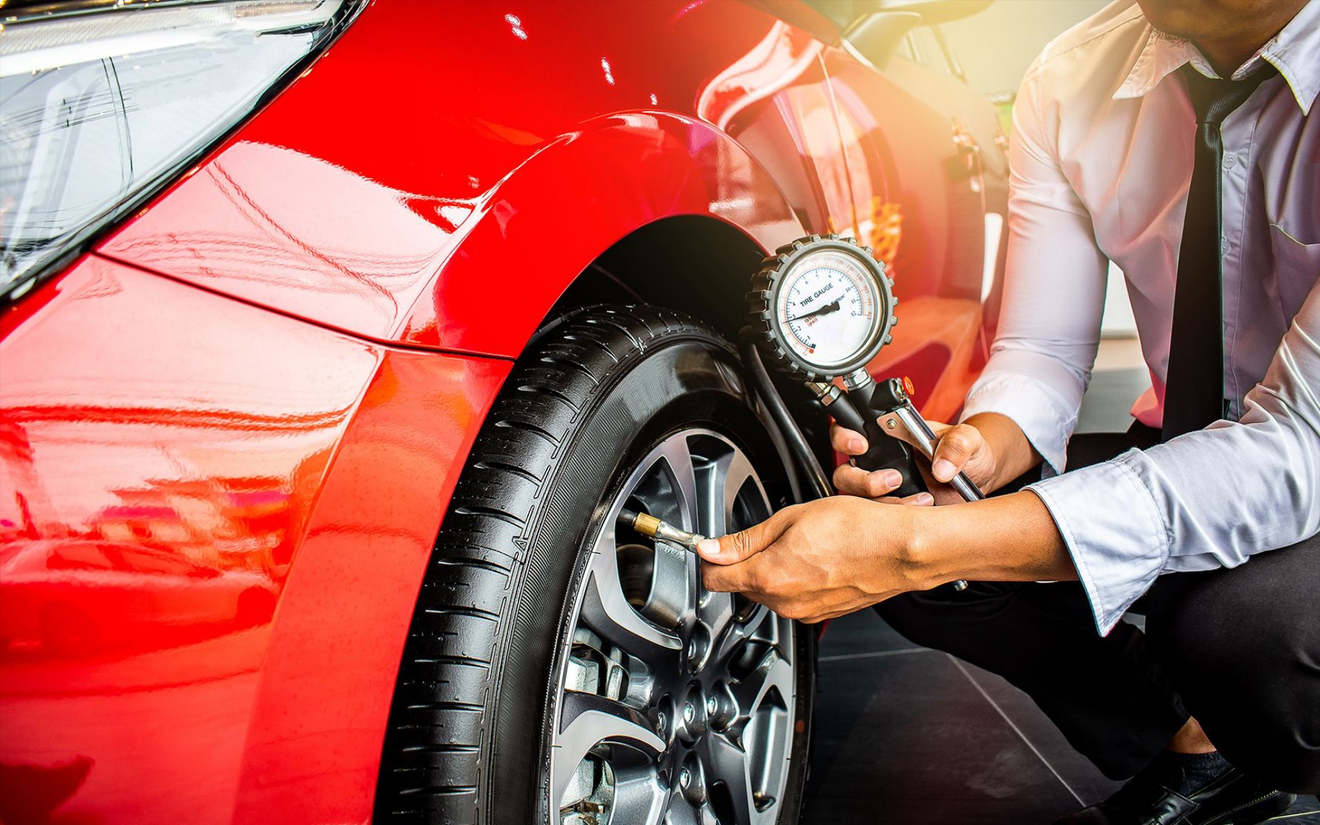 Προσοχή: Η πίεση ελαστικών σου είναι σίγουρα χαμηλότερη απ’ ό,τι πρέπει! Δες γιατί