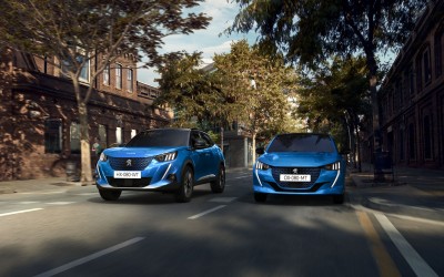 Γιατί αυξήθηκε η αυτονομία των Peugeot e-208 και e-2008 κατά 8%;