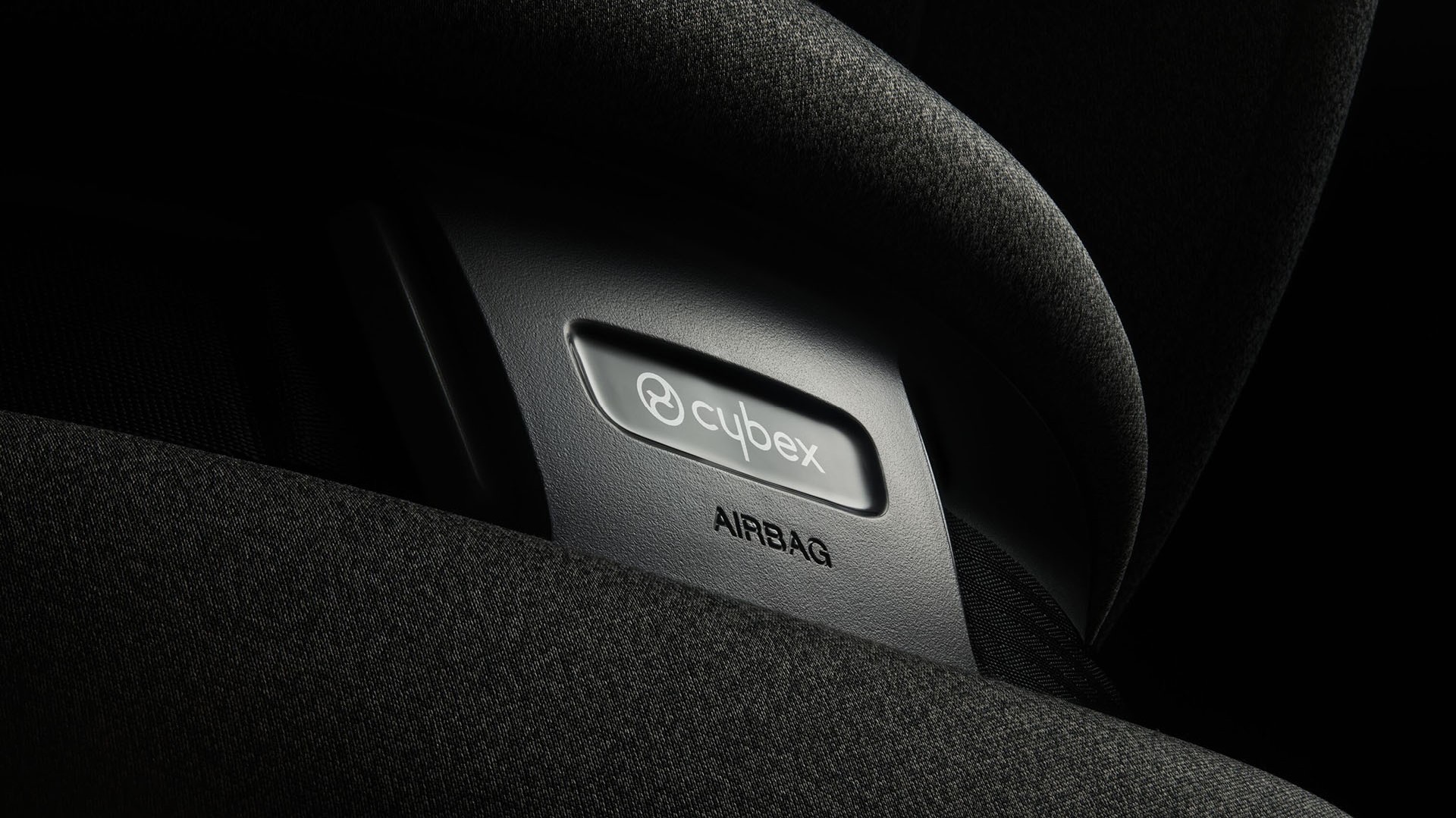 Το κορυφαίο σε ασφάλεια παιδικό κάθισμα αυτοκινήτου με αερόσακο ήρθε από τη CYBEX (video) 