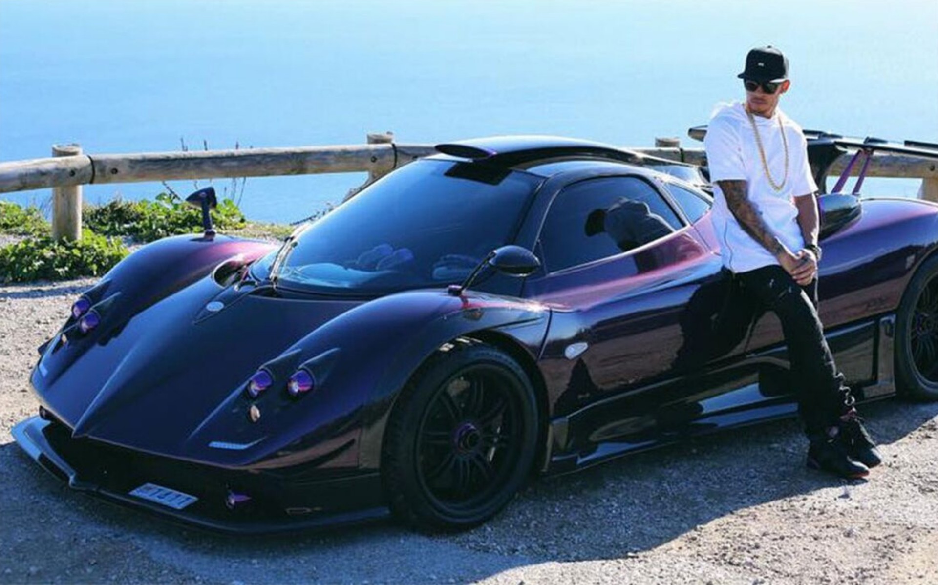 O Lewis Hamilton πούλησε το μοναδικό Pagani Zonda 760LH 