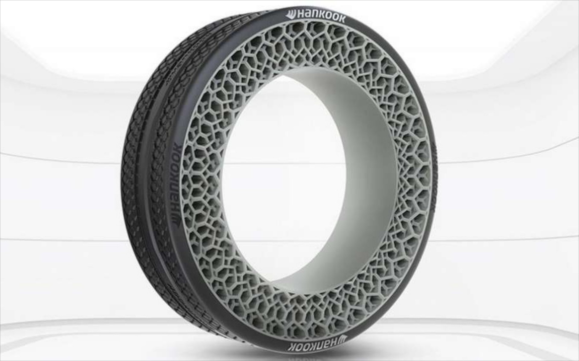 Τα λάστιχα χωρίς αέρα έρχονται από τη Hankook! 