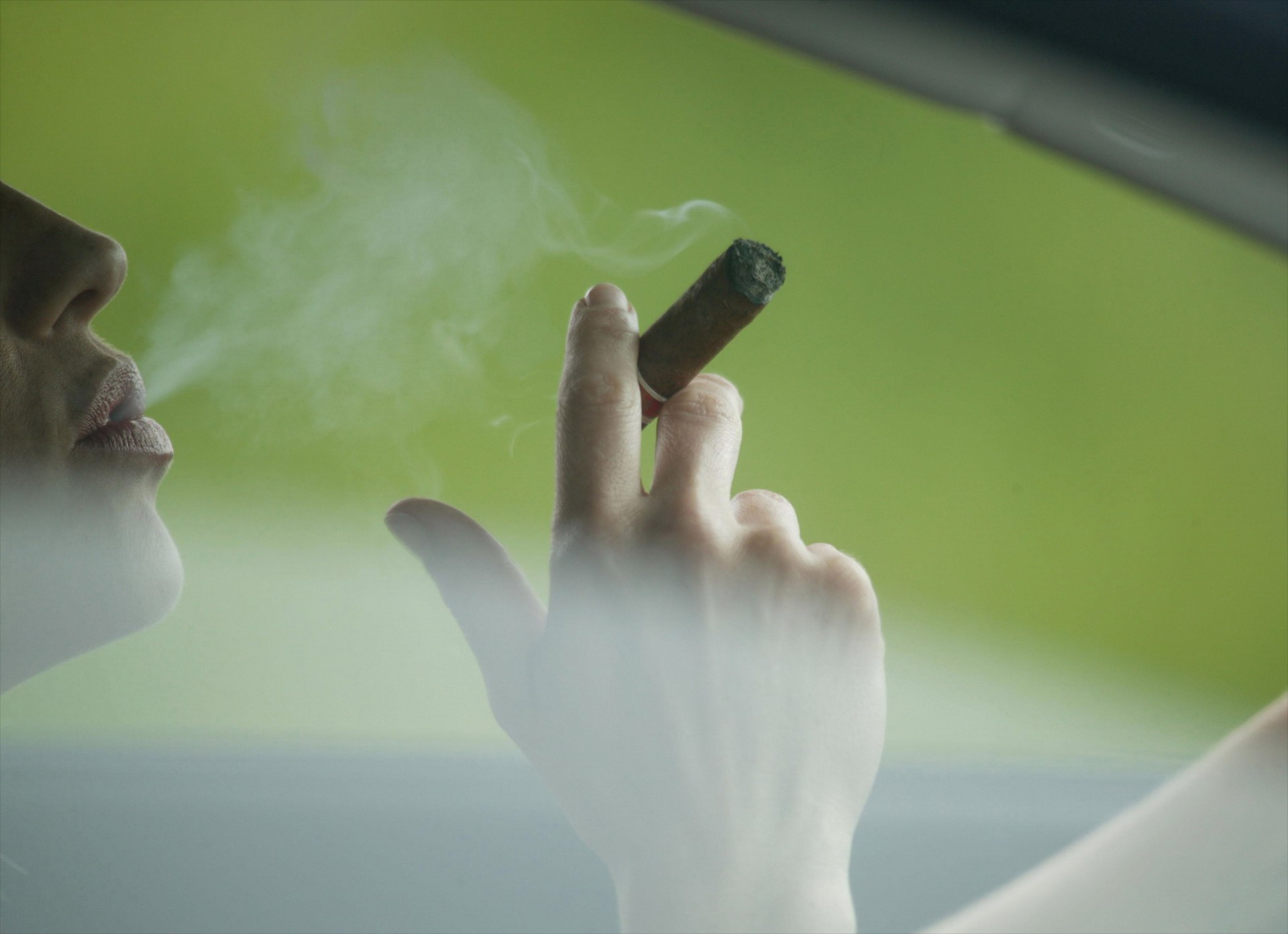NO SMOKING και στο αυτοκίνητο