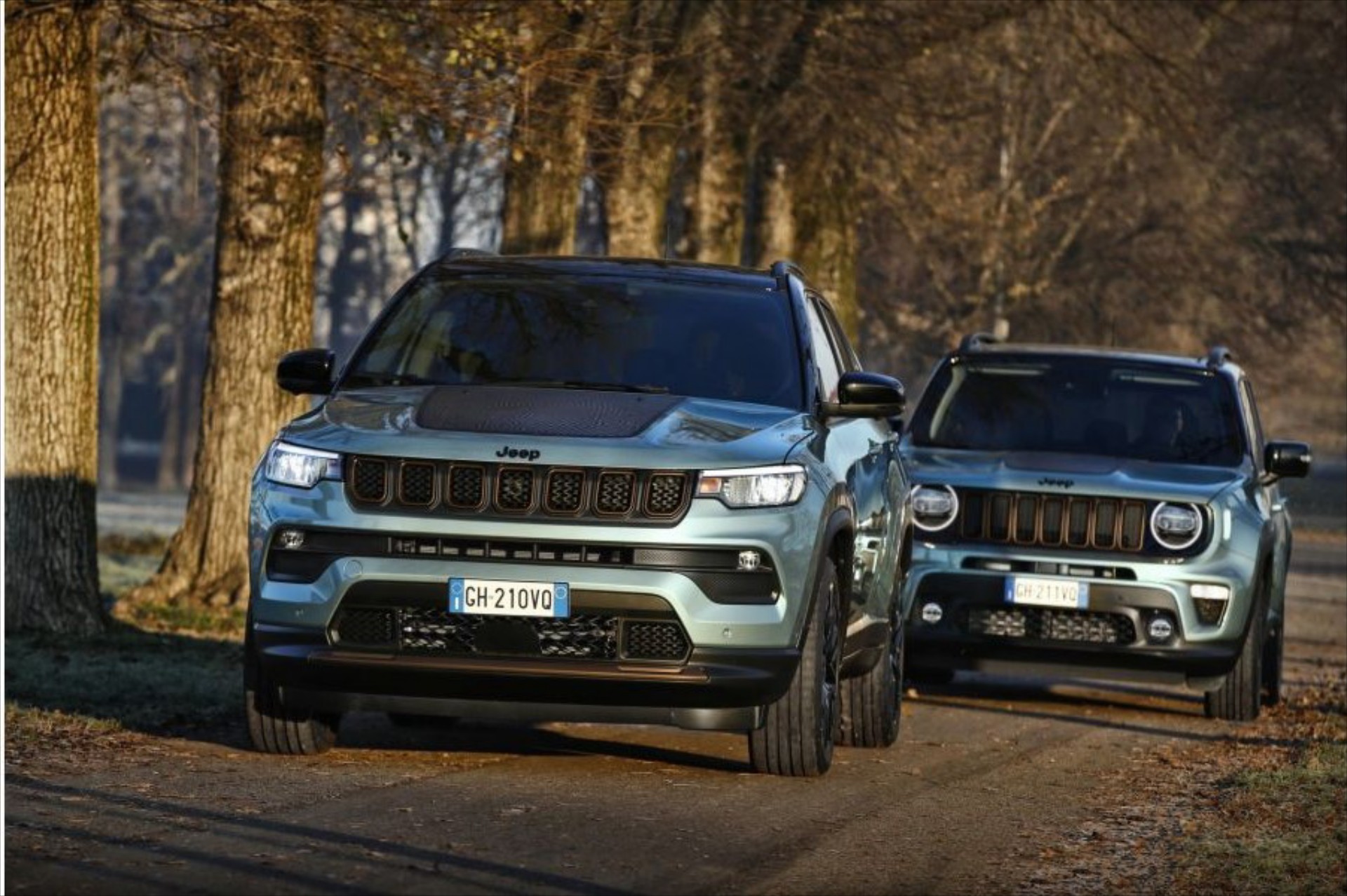 Τα υβριδικά Jeep Renegade και Compass e-Hybrid ήρθαν στην Ελλάδα (Τιμή)