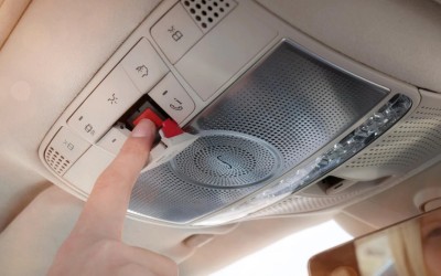 Το κουμπί SOS του αυτοκινήτου - Πώς μπορεί να σου σώσει τη ζωή; 