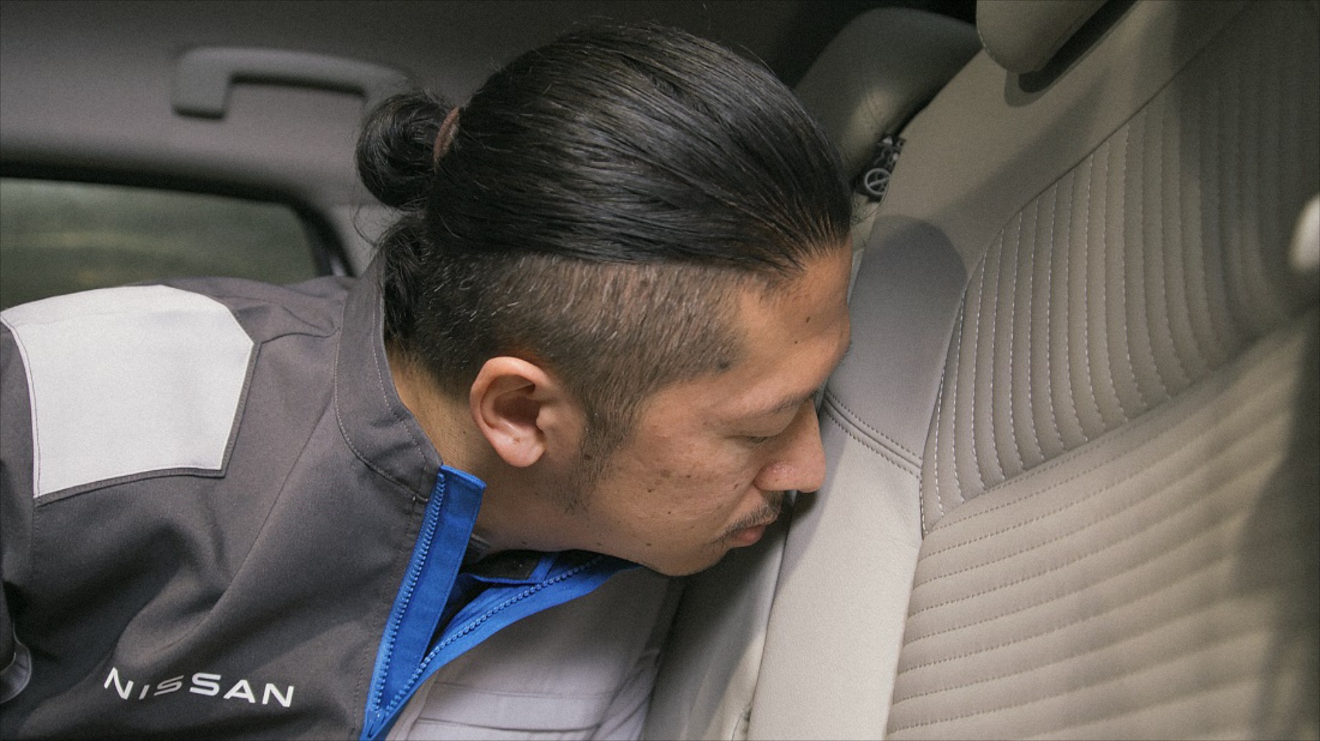 Στη Nissan, κάποιος βάζει τη μύτη του παντού!