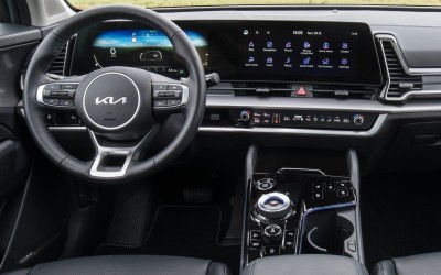 Kia Sportage 2022: Δείτε σε Video τις πανοραμικές οθόνες 12,3