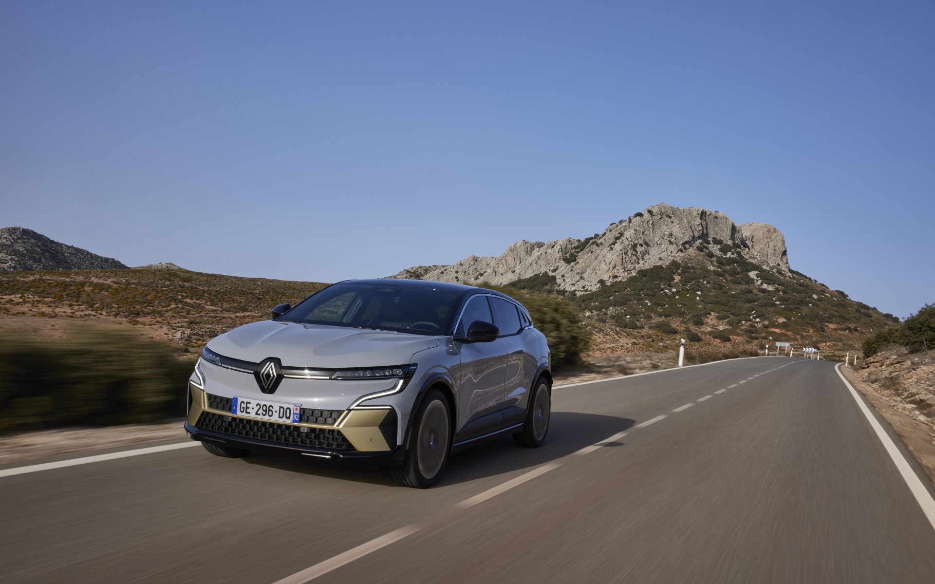 Renault: Ηλεκτρικό κάθε μέρα, diesel όποτε το χρειάζεσαι!