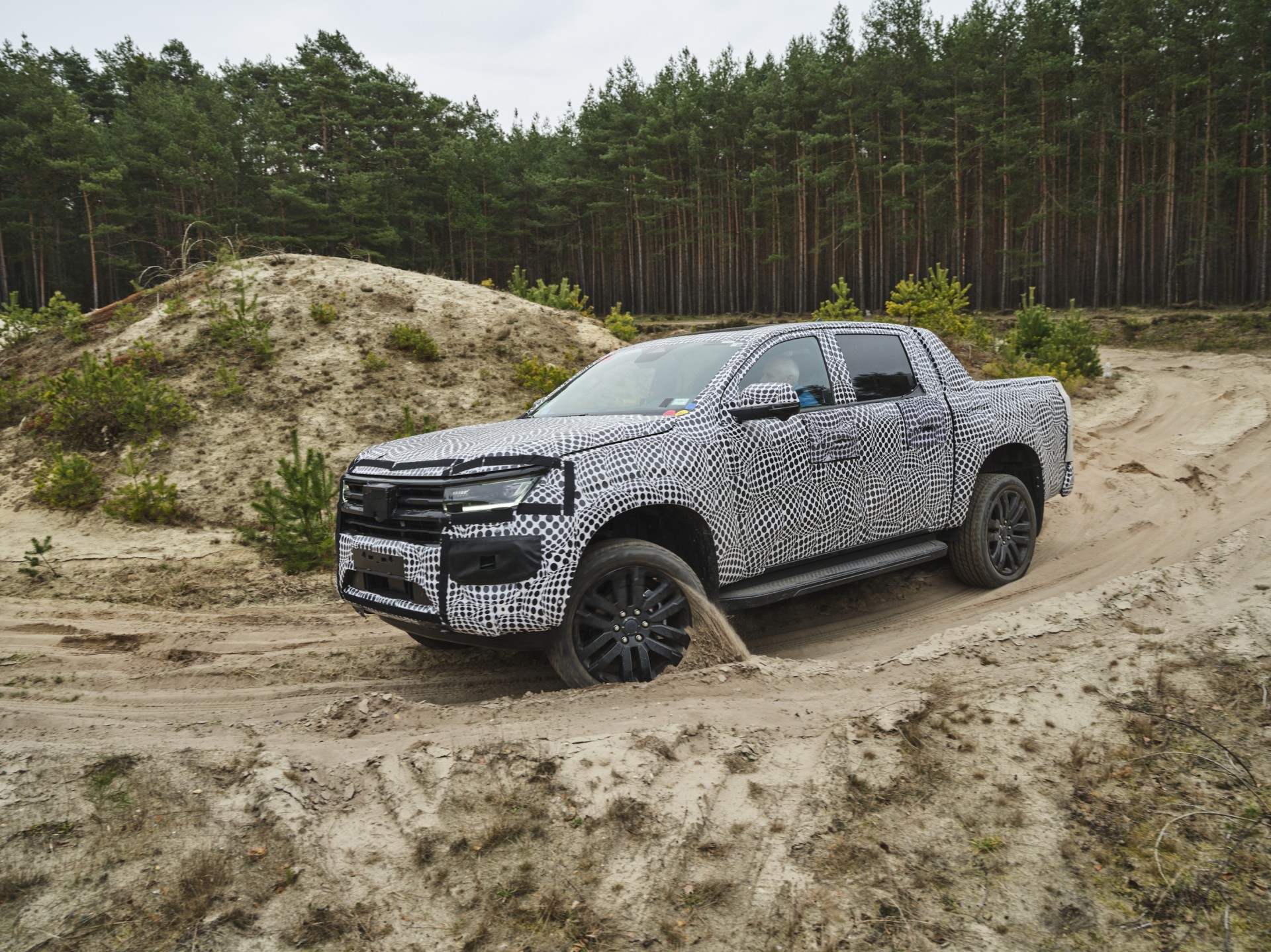 Νέο VW Amarok με V6 diesel και ασταμάτητες ικανότητες εκτός δρόμου