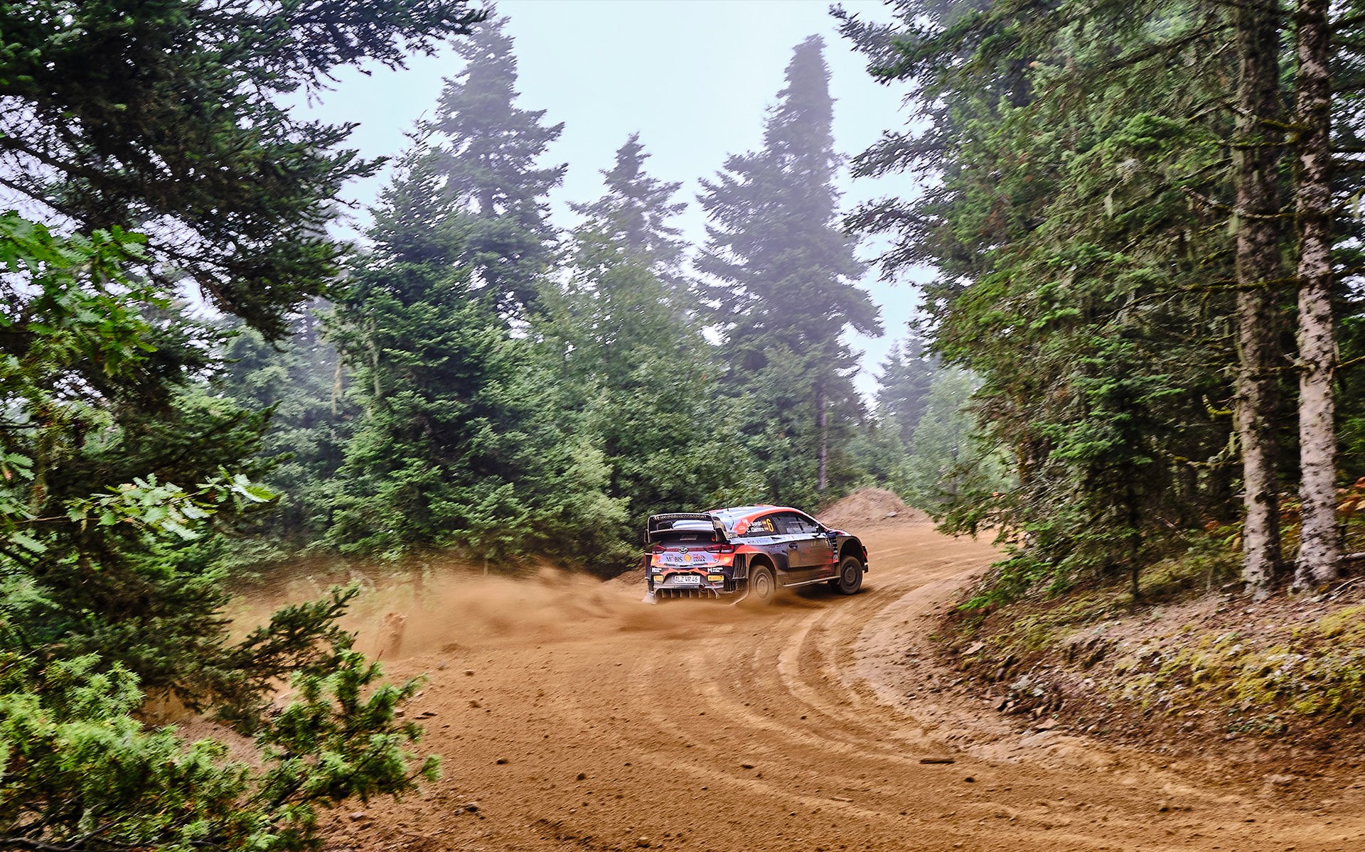 Ράλι Ακρόπολις: Εκτός αγώνα Βωξίτες, Θήβα και Ταρζάν λόγω χρεών των Δήμων;