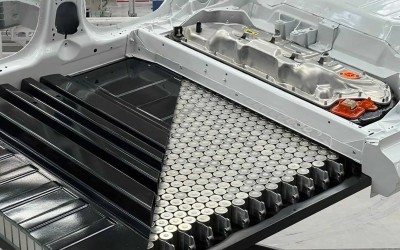 Φόρτιση αυτοκινήτου σε 6 λεπτά - Κινέζικη καινοτομία στις μπαταρίες