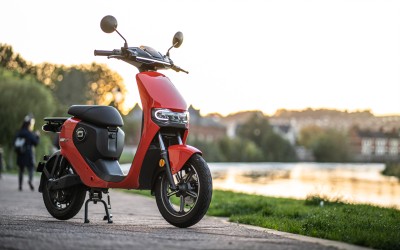 Φτηνά ηλεκτρικά scooter: Τι αγοράζω με 2.000 ευρώ;