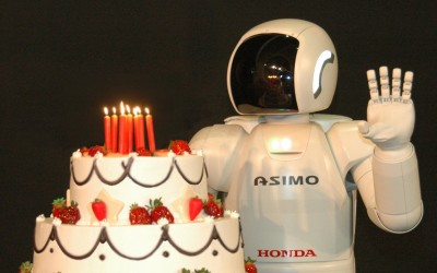 Ο ASIMO γίνεται 10 ετών
