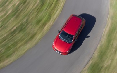 Υβριδικό C-SUV με ελάχιστη κατανάλωση και υψηλή ποιότητα – Ποιο είναι; [video]