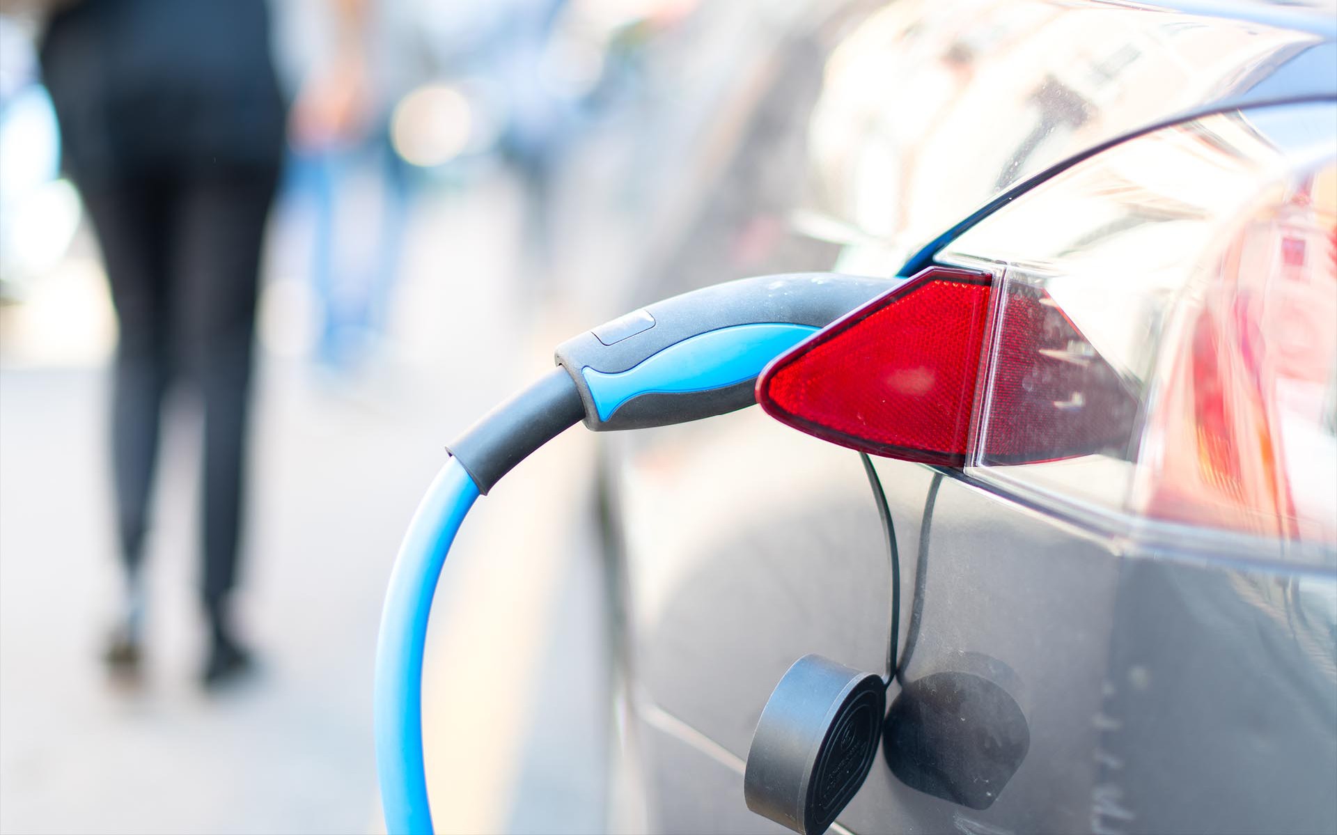 Η Γερμανία πάει κόντρα στην Ε.Ε. - Δεν καταργεί βενζίνη και diesel  