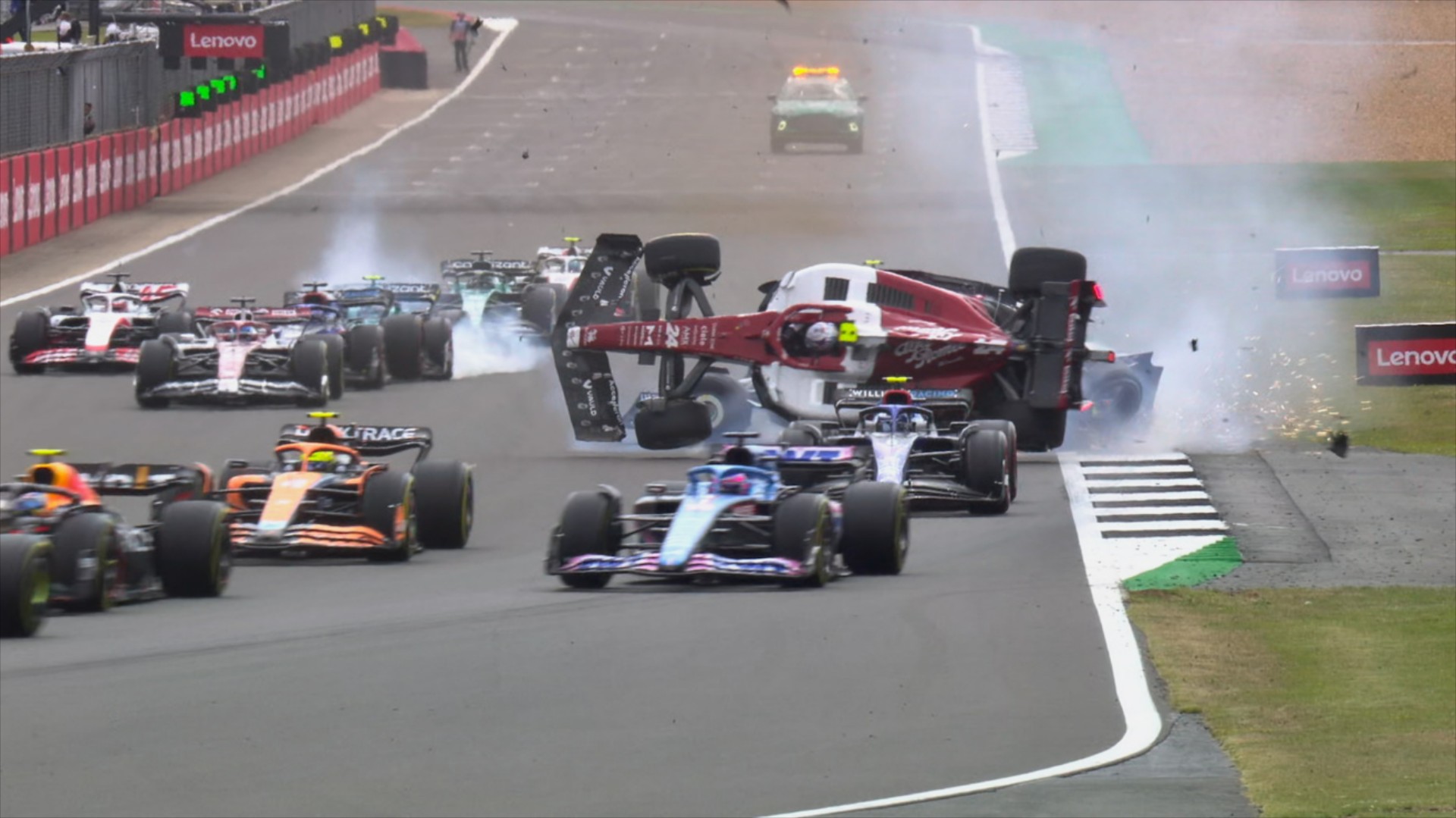 F1: Το ανατριχιαστικό ατύχημα του Zhou [Video]