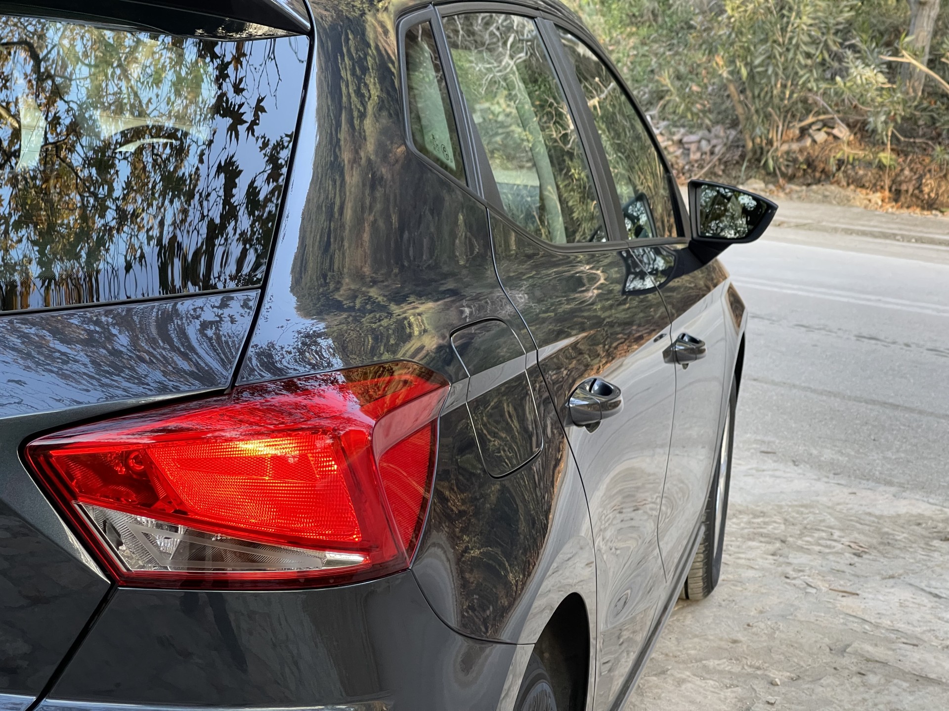 Supermini που καίει CNG, έχει μηδενικά Τέλη και τιμή 19.000 € - Ποιο είναι;