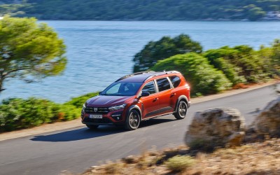 Νέο Video: Δοκιμάζουμε το Dacia Jogger, το φθηνότερο 7-θέσιο της αγοράς