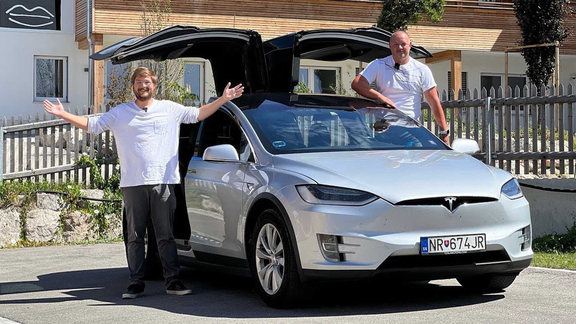 Σε τι κατάσταση βρίσκεται ένα Tesla με 320.000 χιλιόμετρα; [video] 