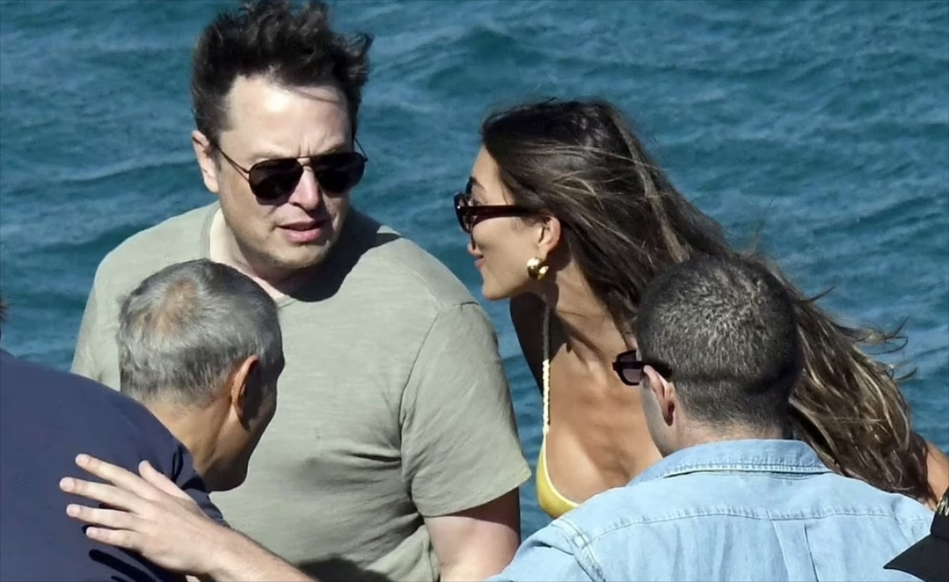 Elon Musk: Η Μύκονος και το επικό ελληνικό τιτίβισμα στο twitter