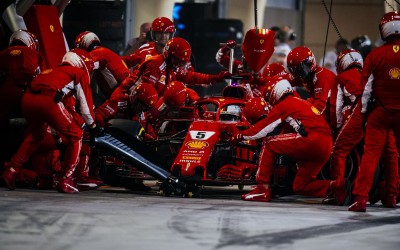 H Tesla θα κάνει το service της «σαν pit-stop της F1»!