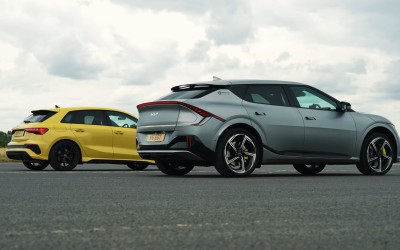 Audi RS3 vs Kia EV6 GT: Μπορεί η βενζίνη να νικήσει 585 ηλεκτρικούς ίππους; [video]