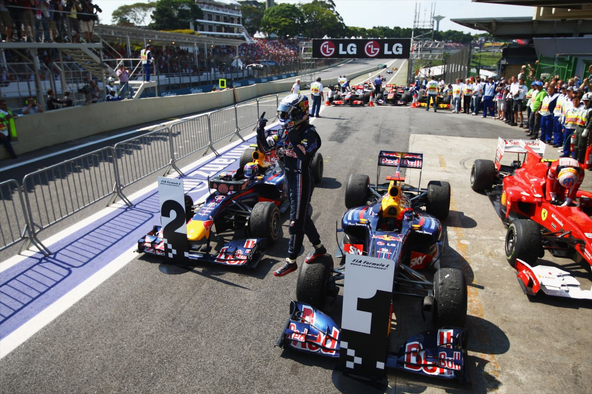 F1: Θα παίξουν χωρίς εντολές οι Red Bull Racing