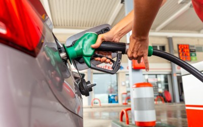 Πέτυχες πρατήριο με νοθευμένη βενζίνη. Πώς κάνεις καταγγελία;