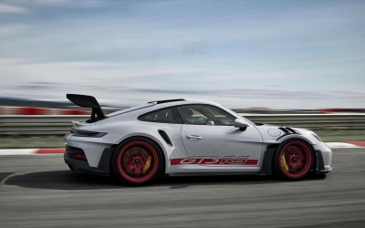 Νέα Porsche 911 GT3 RS: Αποκαλύφθηκε η πιο «ειδική» 911 [video] 