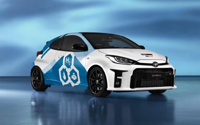 Το Toyota Yaris που καίει υδρογόνο ήρθε Ευρώπη! [video]