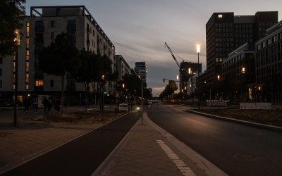 Προσοχή: Σβήνουν τα φώτα της Αθήνας για οικονομία! Δείτε σε ποιες περιοχές [video]