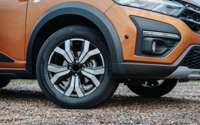 Compact crossover με χώρους, κατανάλωση 5,2 lt/100 km και τιμή 18.000 €! – Ποιο είναι;