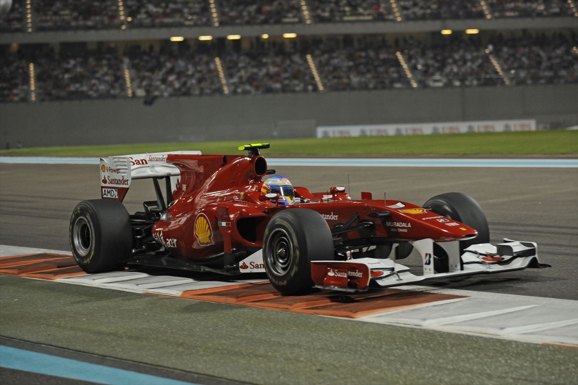 F1: Έχουν χάσει την Γη κάτω από τα πόδια στην Ιταλία