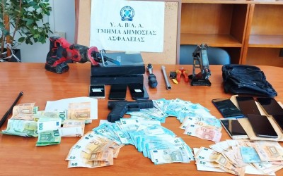 Συνελήφθησαν 12 άτομα που έκλεβαν καταλύτες από όλη την Αθήνα! [video]