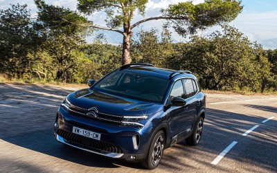 Αλλάζει σήμα η Citroen – Δείτε πώς είναι και πότε θα μπει στα μοντέλα της [video]