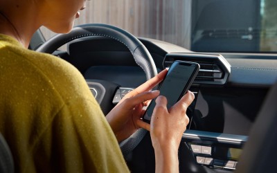 Audi Connect Plug & Play: Σύνδεσε στο κινητό σου κάθε Audi του 2008+