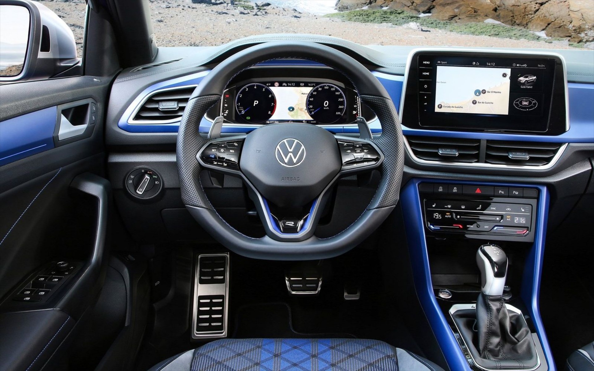 Τέλος τα πλήκτρα αφής από το τιμόνι των Volkswagen!