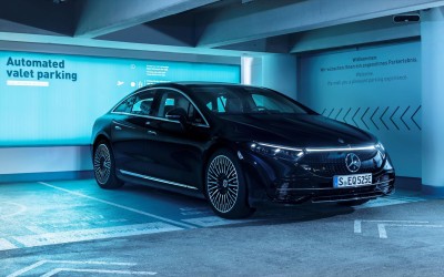 Επίσημο: Οι νέες Mercedes βρίσκουν θέση και παρκάρουν μόνες τους!