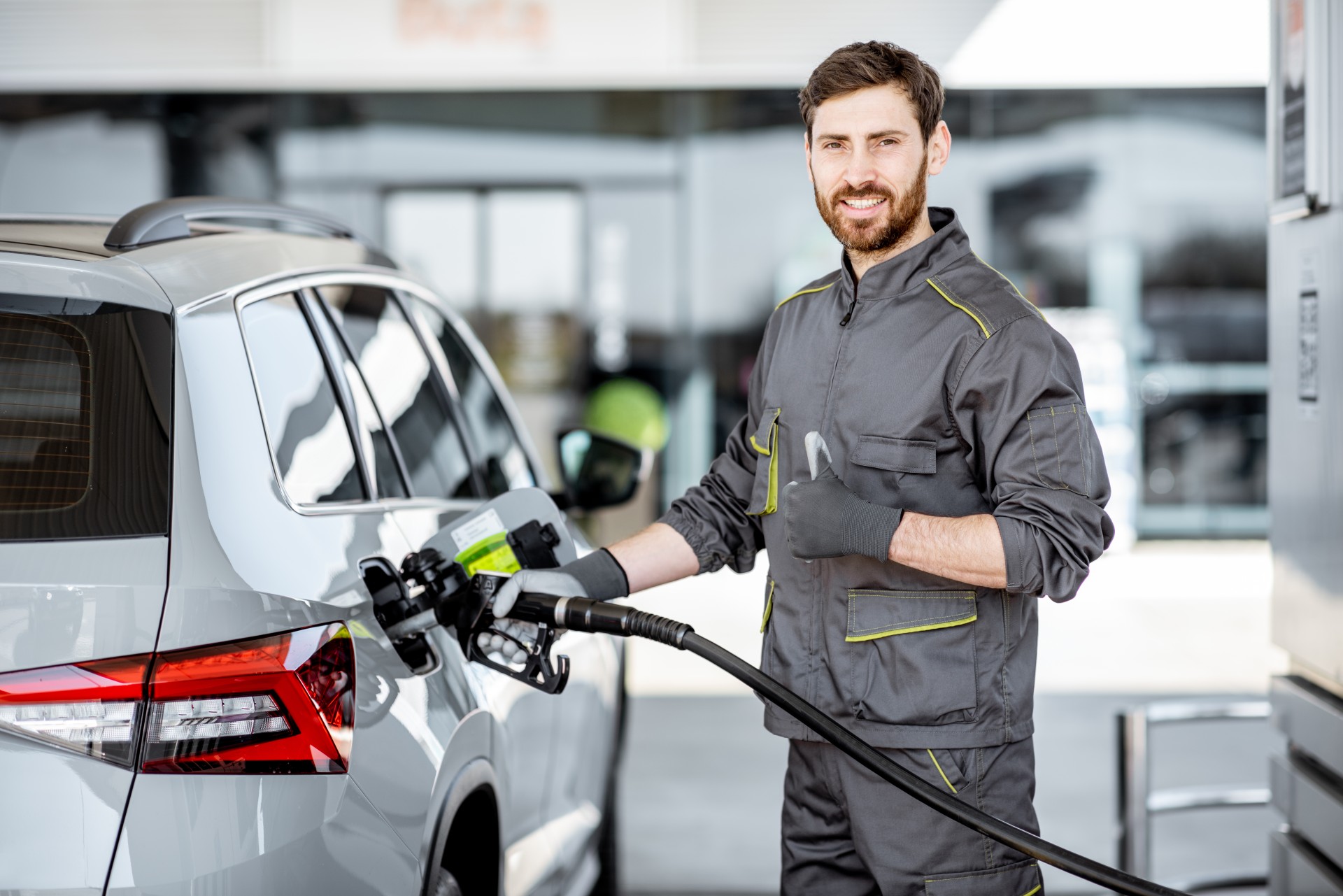 Fuel Pass 2: Πώς η τιμή της βενζίνης «κέρδισε» τον... Σασμό!