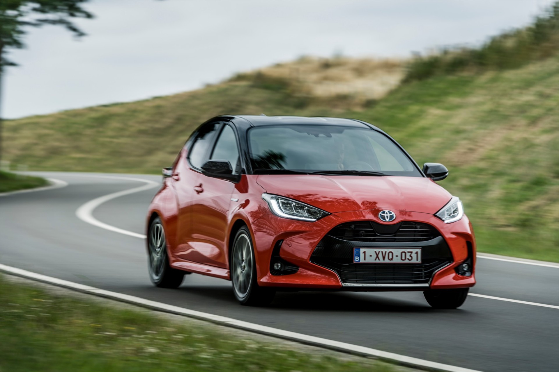 Toyota Yaris: Δείτε όλες τις εκδόσεις και τις τιμές στην Ελλάδα