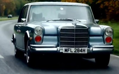 Video: Μια βόλτα με την 600άρα του Elvis