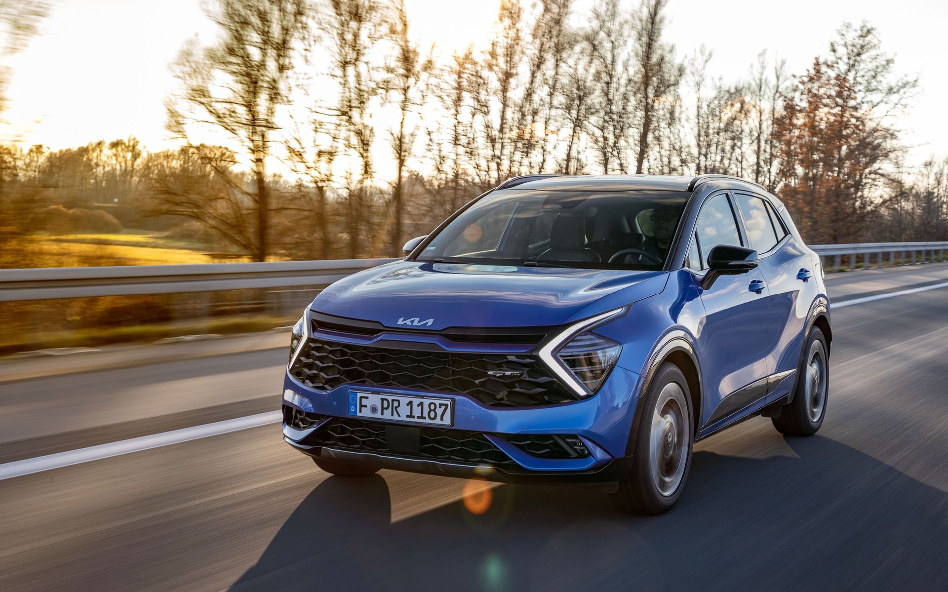 Kia Sportage: SUV με βενζίνη, full hybrid ή Plug-In - Οι τιμές όλων των εκδόσεων