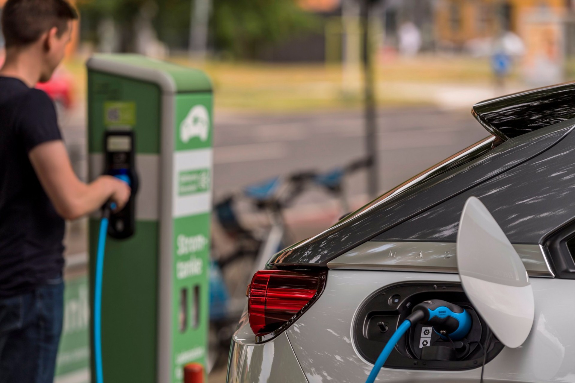 Επίσημο: Ανοίγει το κρατικό app για τα σημεία φόρτισης στην Ελλάδα