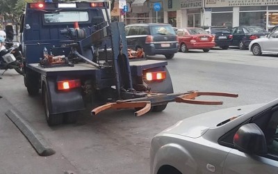 Ο γερανός της Τροχαίας μου έκανε ζημιά στο αυτοκίνητο: Ποιος πληρώνει;