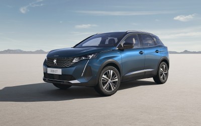 Νέα Peugeot 3008 & 5008 Hybrid με 136 ίππους και χαμηλότερη κατανάλωση