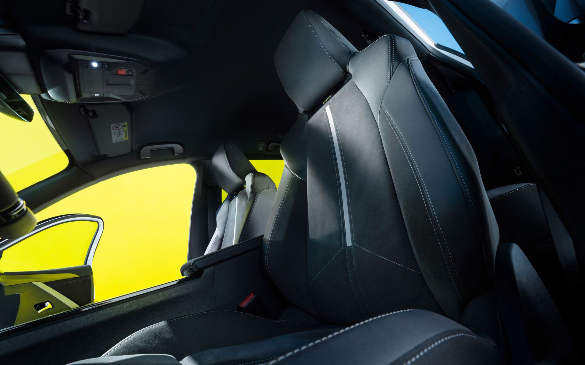 Opel: 20 χρόνια άνεσης με τα εργονομικά καθίσματα AGR
