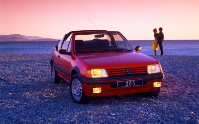 Το Peugeot 205 κλείνει τα 40: Ένας σαγηνευτικός και ιερός αριθμός!