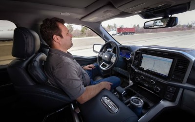 Η Ford δίνει το τιμόνι στην τεχνητή νοημοσύνη