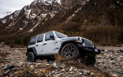 Το σκληροτράχηλο Jeep Wrangler Rubicon κλείνει τα 20!