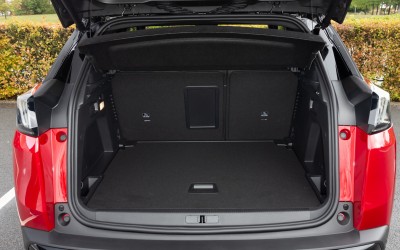 Premium οικογενειακό SUV με 130 ίππους, πορτμπαγκάζ 520 lt και τιμή 33.000 € - Ποιο είναι;