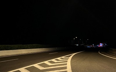 Χωρίς φώτα το βράδυ η εθνική οδός! - Γιατί συμβαίνει αυτό;